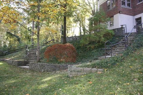 15 Interwood Pl, Cincinnati, OH 45220 photo 7