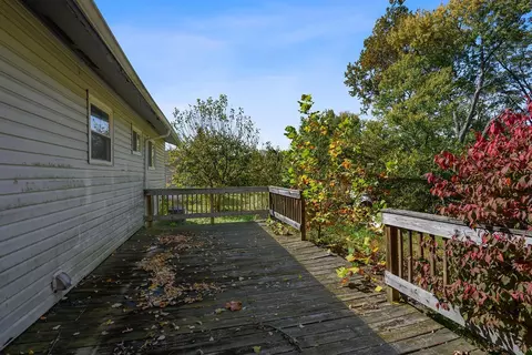 9285 Comstock Dr, Cincinnati, OH 45231 photo 22
