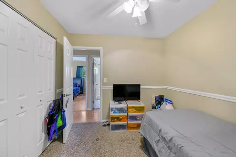 9285 Comstock Dr, Cincinnati, OH 45231 photo 13