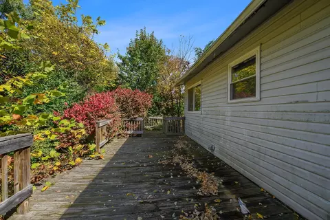 9285 Comstock Dr, Cincinnati, OH 45231 photo 23