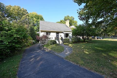 6221 Robison Rd, Cincinnati, OH 45213 photo 2