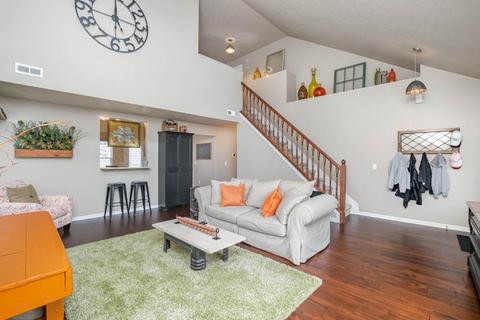 871 Anson Dr, Cincinnati, OH 45245 photo 6