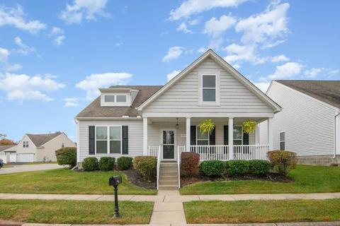 871 Anson Dr, Cincinnati, OH 45245 photo 1