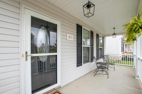 871 Anson Dr, Cincinnati, OH 45245 photo 4