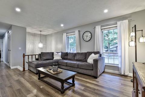 4263 Cider Mill Dr, Cincinnati, OH 45245 photo 5