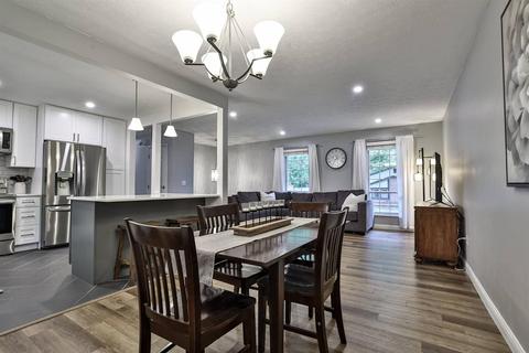 4263 Cider Mill Dr, Cincinnati, OH 45245 photo 8