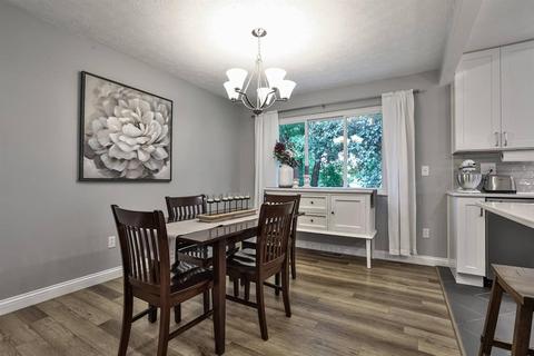 4263 Cider Mill Dr, Cincinnati, OH 45245 photo 9