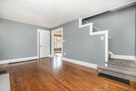 4909 Corinth Ave, Cincinnati, OH 45237 photo 3