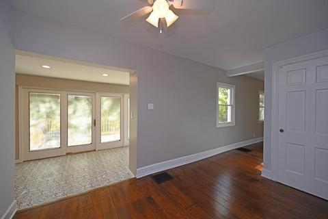 269 Bonham Rd, Cincinnati, OH 45215 photo 12