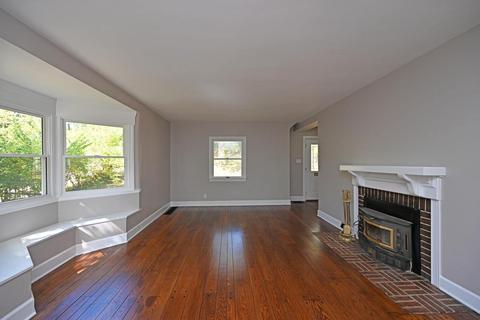 269 Bonham Rd, Cincinnati, OH 45215 photo 9