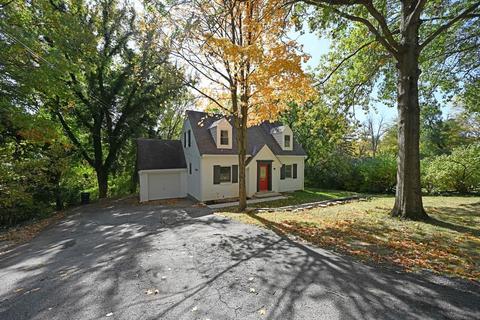 269 Bonham Rd, Cincinnati, OH 45215 photo 2