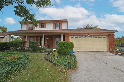 908 Holyoke Dr, Cincinnati, OH 45240 photo 2