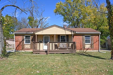 1918 Windmill Way, Cincinnati, OH 45231 photo 1