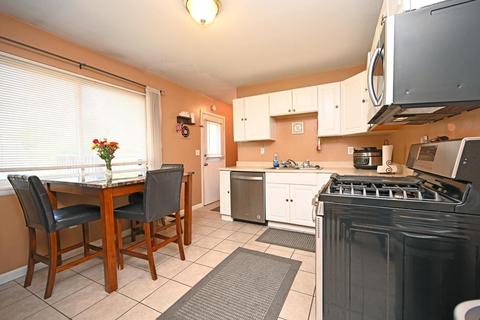 1918 Windmill Way, Cincinnati, OH 45231 photo 10