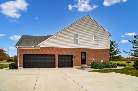 3447 Mackenzie Xing, Cincinnati, OH 45245 photo 24