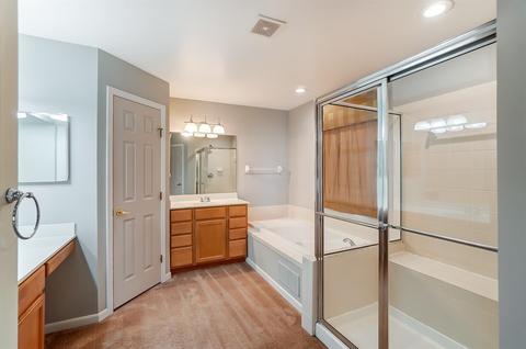 3447 Mackenzie Xing, Cincinnati, OH 45245 photo 18