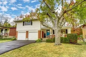 3604 Fieldcrest Dr, Cincinnati, OH 45211 photo 1