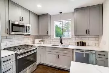 3604 Fieldcrest Dr, Cincinnati, OH 45211 photo 14