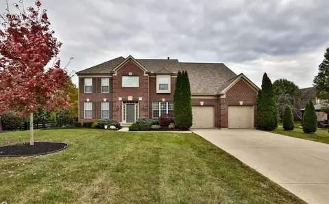 10090 Thoroughbred Ln, Cincinnati, OH 45231 photo 1