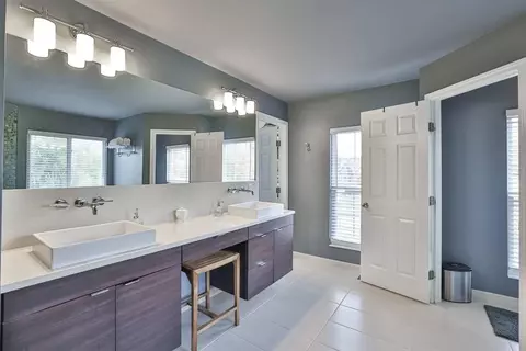 10090 Thoroughbred Ln, Cincinnati, OH 45231 photo 21