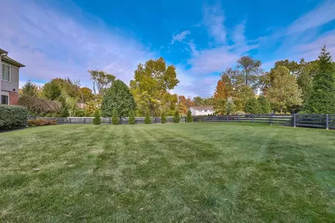 10090 Thoroughbred Ln, Cincinnati, OH 45231 photo 43