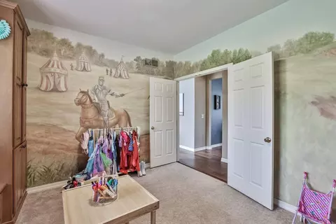 10090 Thoroughbred Ln, Cincinnati, OH 45231 photo 17