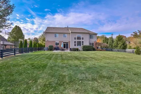 10090 Thoroughbred Ln, Cincinnati, OH 45231 photo 47