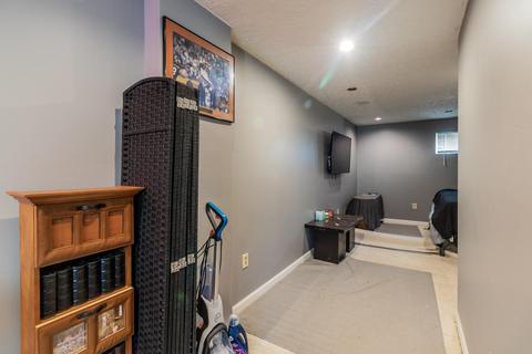 11127 Centennial Ave, Blue Ash, OH 45242 photo 18