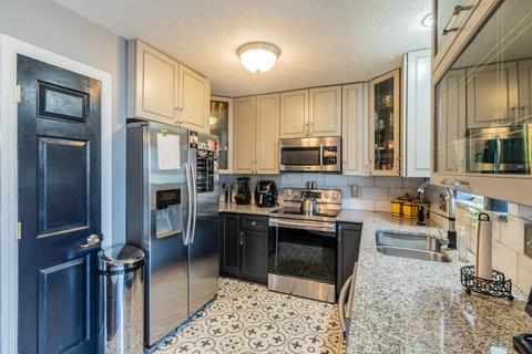 11127 Centennial Ave, Blue Ash, OH 45242 photo 8