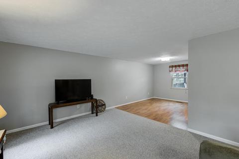8951 Wexford Pl, Maineville, OH 45039 photo 5