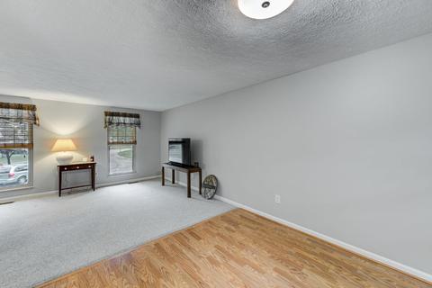 8951 Wexford Pl, Maineville, OH 45039 photo 4