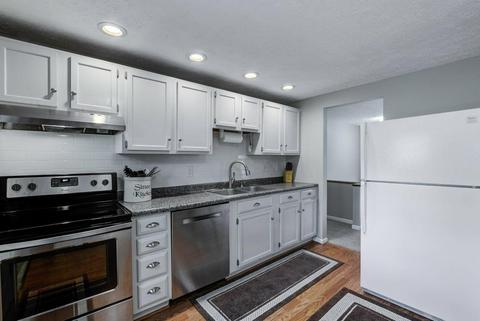 8951 Wexford Pl, Maineville, OH 45039 photo 12