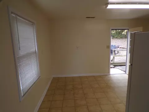 4290 Beechmont Dr, Cincinnati, OH 45244 photo 9