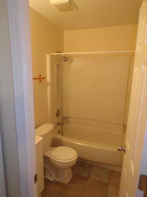 4290 Beechmont Dr, Cincinnati, OH 45244 photo 16