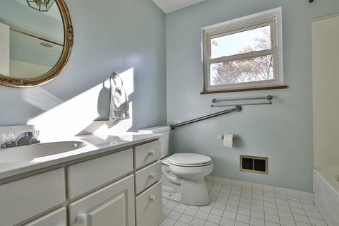 10132 Winstead Ln, Cincinnati, OH 45231 photo 28