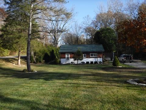 11 Spring St, Spring Valley, OH 45370 photo 3