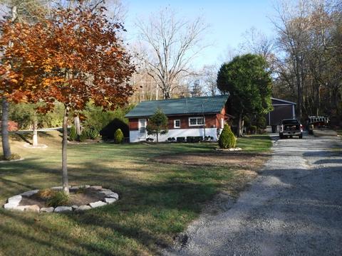 11 Spring St, Spring Valley, OH 45370 photo 2