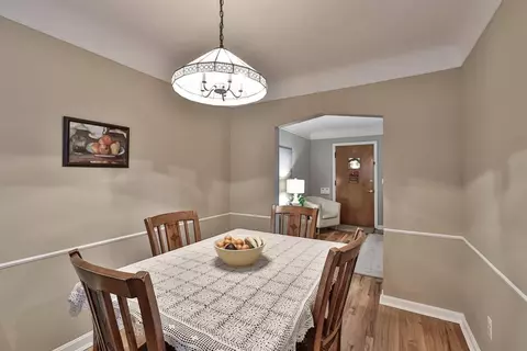 977 Glenna Dr, Cincinnati, OH 45238 photo 8