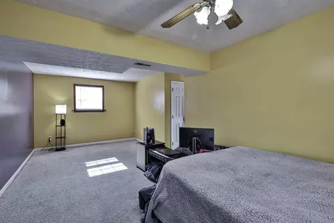 692 Woodthrush Dr, Cincinnati, OH 45244 photo 19