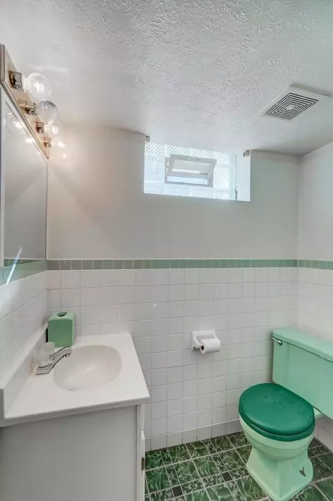9584 Trafford Ct, Cincinnati, OH 45231 photo 17