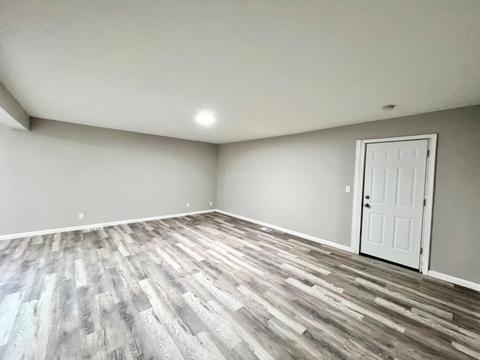 8984 Mockingbird Ln, Cincinnati, OH 45231 photo 2