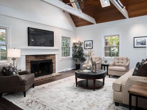 6704 Miami Bluff Dr, Mariemont, OH 45227 photo 11