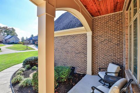 10237 Ryans Way, Blue Ash, OH 45241 photo 4