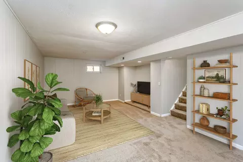9096 Tag Dr, Cincinnati, OH 45231 photo 21