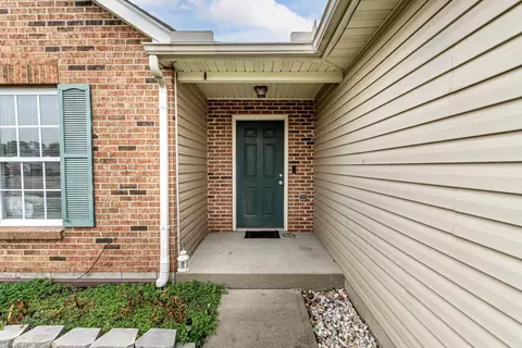 2646 Ruby Ln, Middletown, OH 45044 photo 5