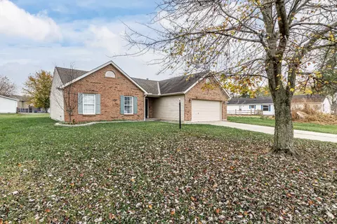 2646 Ruby Ln, Middletown, OH 45044 photo 2