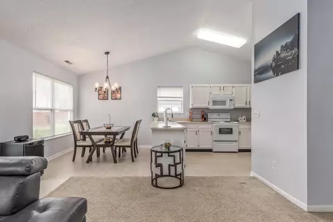 2646 Ruby Ln, Middletown, OH 45044 photo 9