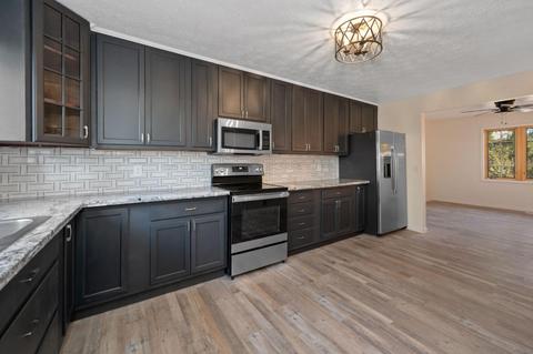 1409 Amesbury Dr, Cincinnati, OH 45231 photo 13