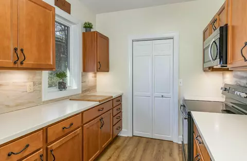 2165 Elysian Pl, Cincinnati, OH 45219 photo 20