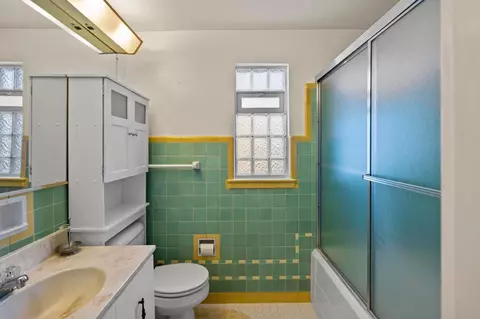 1660 Beacon St, Cincinnati, OH 45230 photo 17